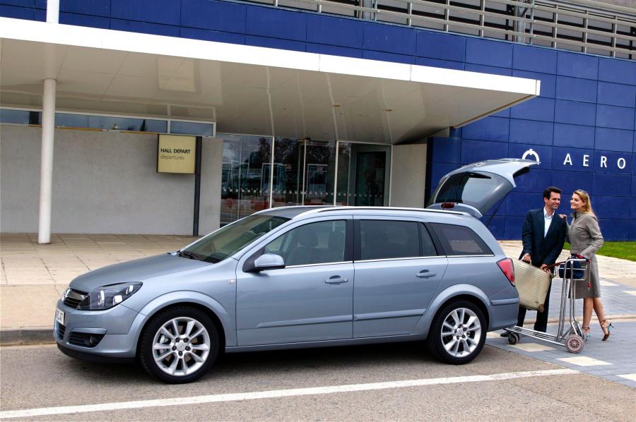  Opel Astra Caravan 2005 года  (фото 5 из 58)